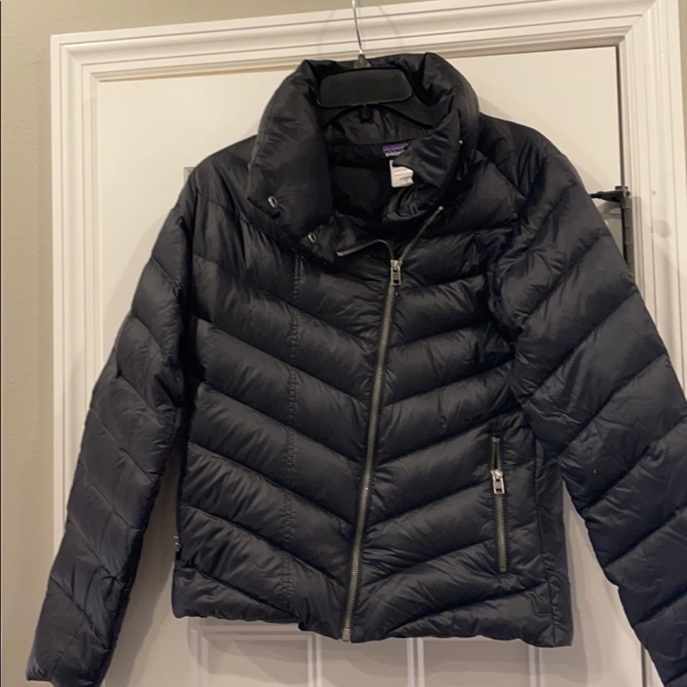 Patagonia puffer jacket